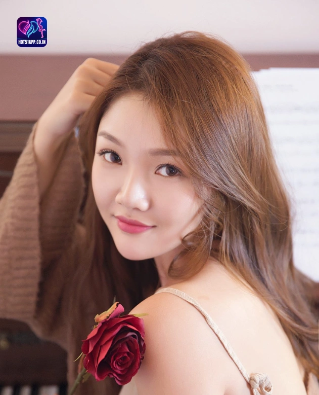 Exploring Yi Ming Star Chinese Livestream Hot51: A Revolution in Live Chat Video and Free Streaming Sites Beautiful girl live show. 2 - Hot51 Yi Ming-hot51