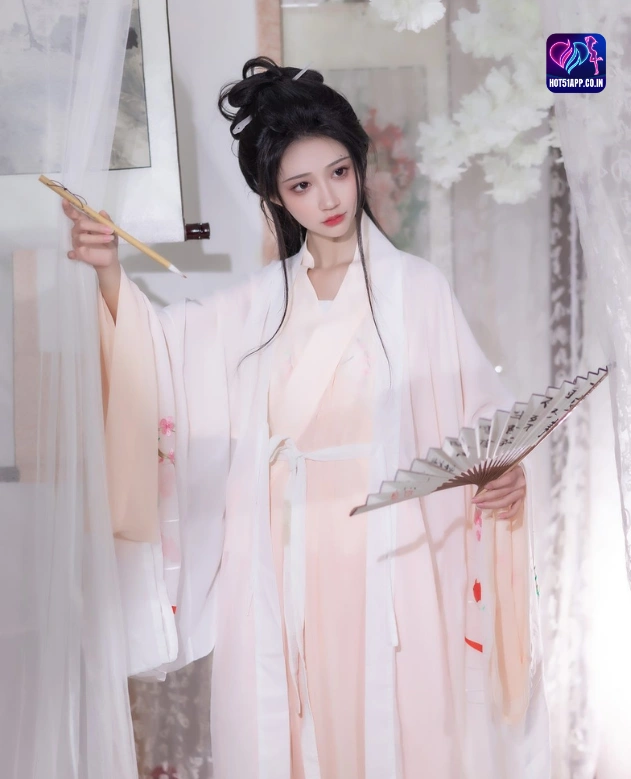 Exploring Xiao Su Su Star Chinese Livestream Hot51: A Deep Dive into Live Streaming, Free Streaming Sites, and Hot51 Live Mod APK beautiful girl live show. 3 - Hot51 Xiao Su Su-hot51