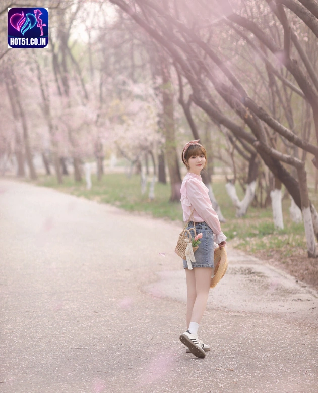 Jin Di Vivian,Hot51live