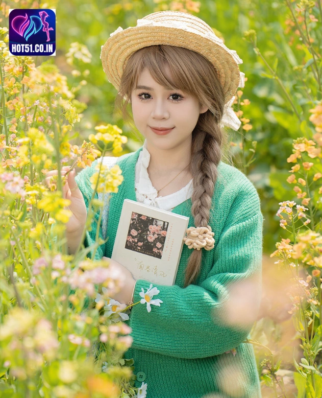 Pao Fu Xiao Fang,Hot51live