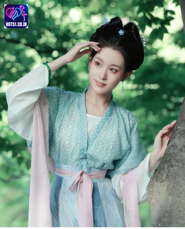 Beautiful Luo Yi di Hot51 A Detailed Review 4 - Hot51 Luo Yi,Hot51live