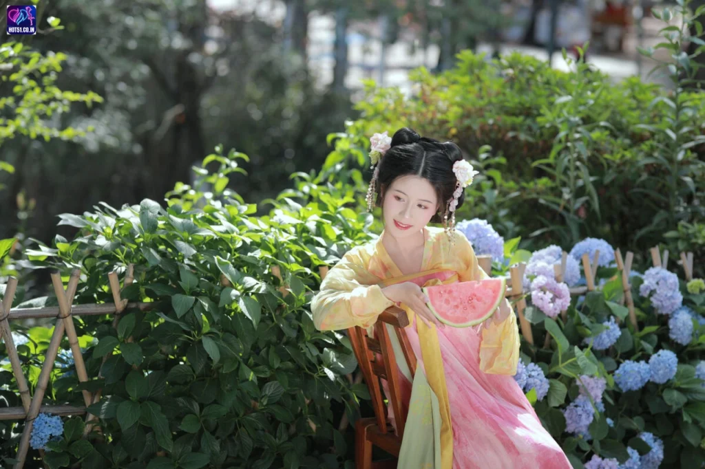 Read more about the article Fan_l Beautiful Star Chinese Livestream Hot51