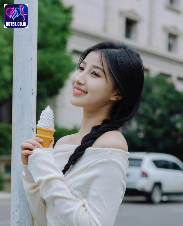 Beautiful Yang Mao Shan Er di Hot51 A Comprehensive 5 - Hot51 Yang Mao Shan Er,Hot51live