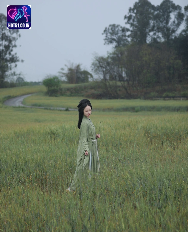 Ling Zi Xi-Hot51live