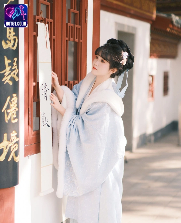 Cao Mei Xi Mi Lu,Hot51live