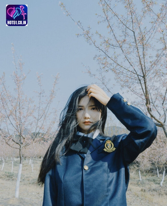 Yan Shi Yi-Hot51live