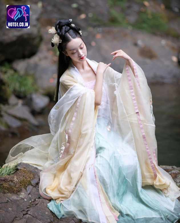 Ling Zi Xi-Hot51live