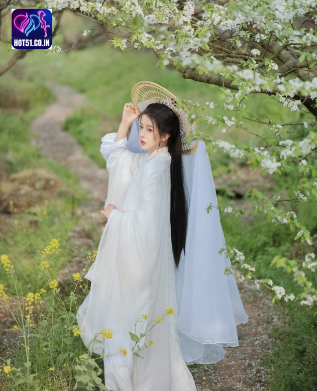 Beautiful Yan Yan di Hot51 A Complete Guide 3 - Hot51 Yan Yan-Hot51live