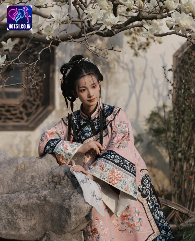 Yan Xiao Qi-Hot51live