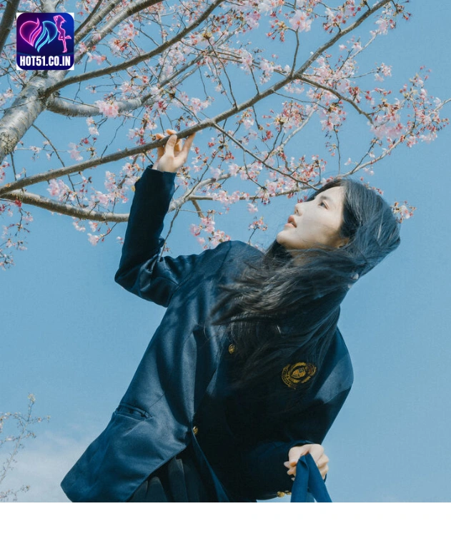 Yan Shi Yi-Hot51live