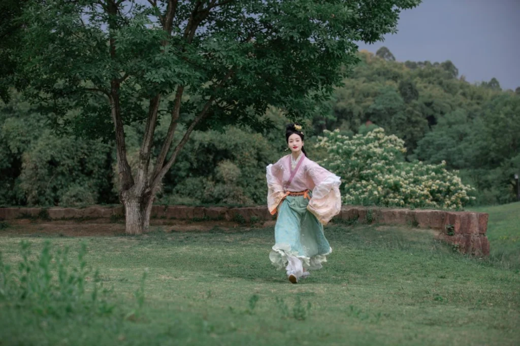 Ling Zi Xi-Hot51live