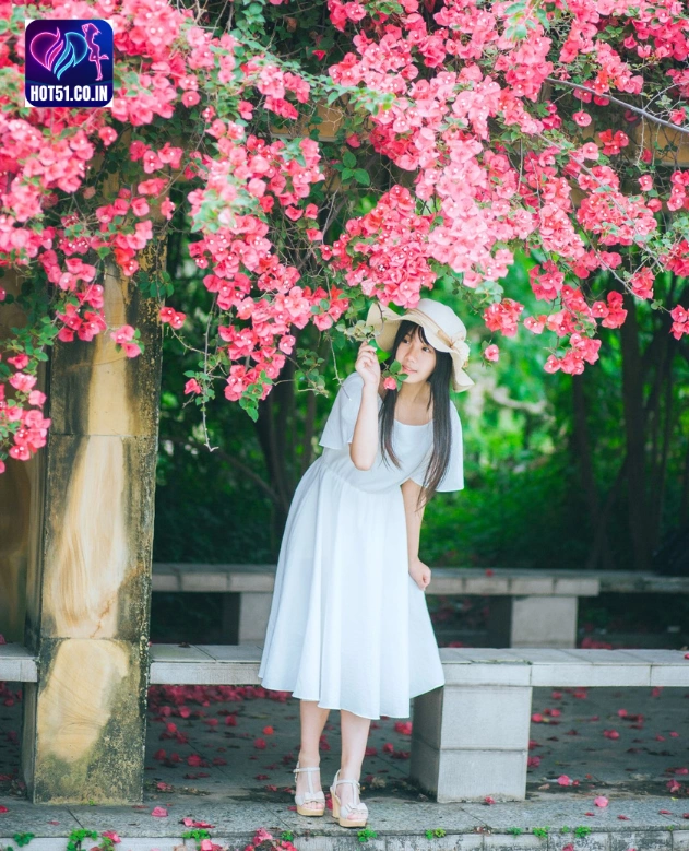 Zi Qing-Hot51live