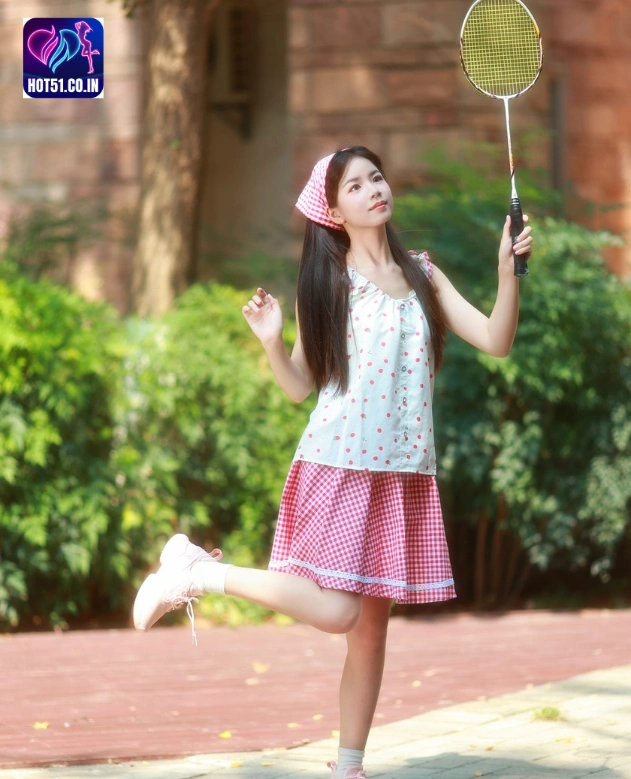 Xiao Du Tong Xue-Hot51live